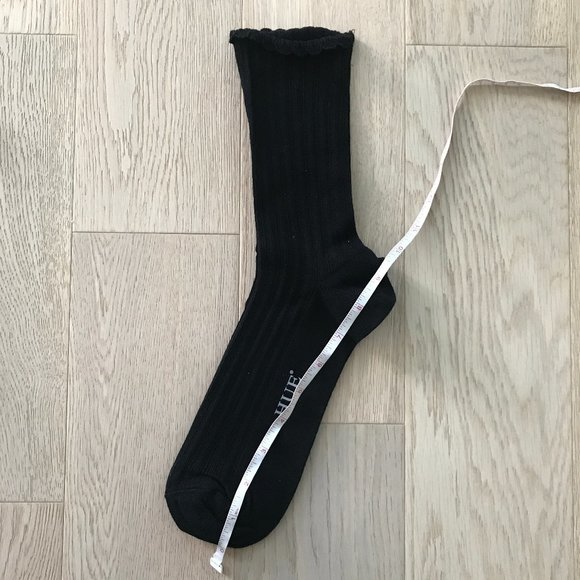 NWOT - Hue Women's Scalloped Pointelle Sock - Picture 5 of 6